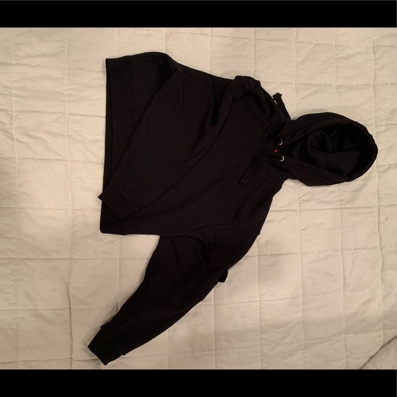 Cropped Black Hoodie w/ Arm Pocket - Picture 4 of 7